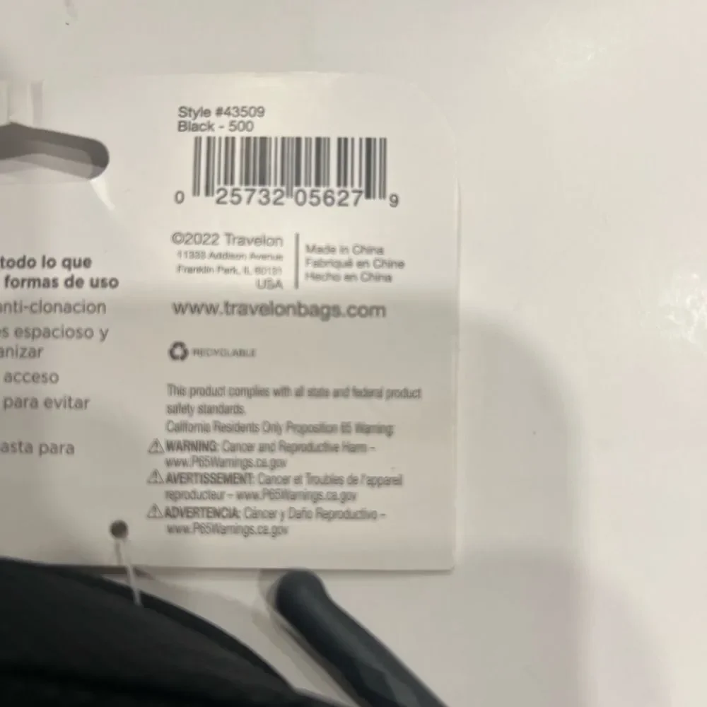Travelon keep small